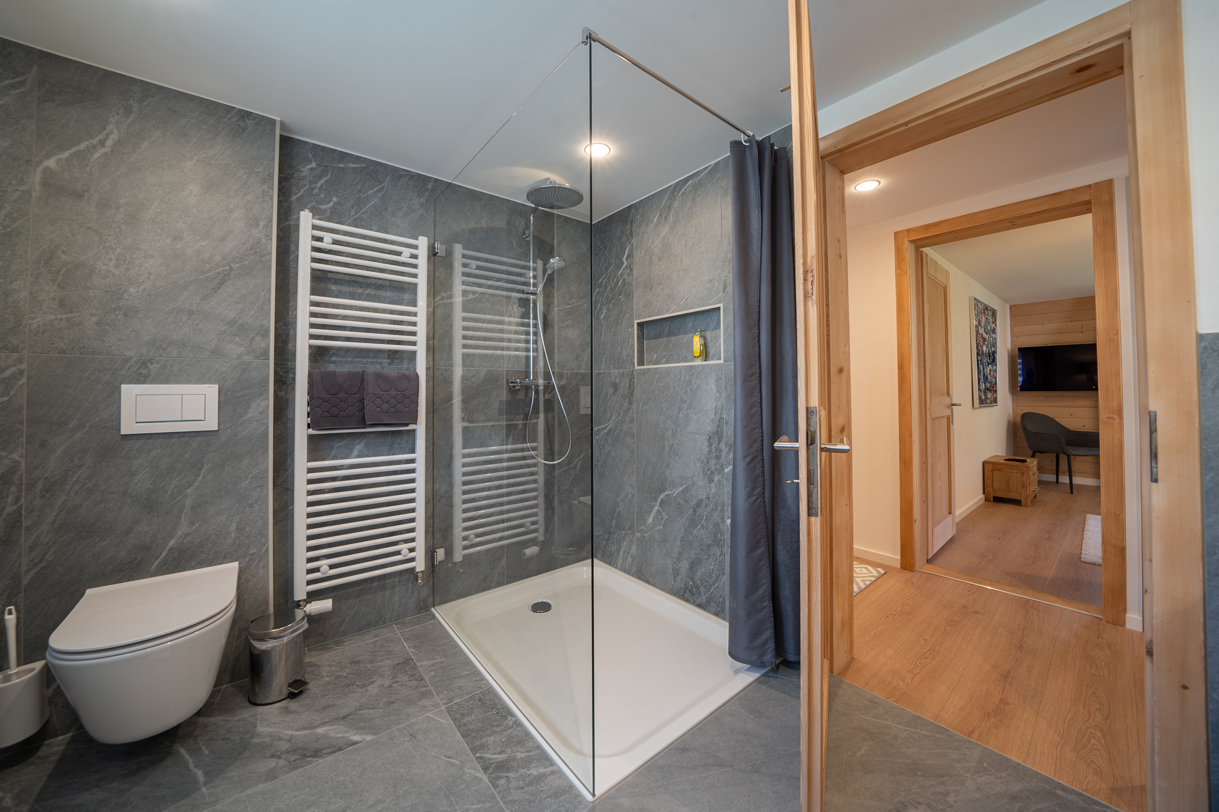 Grabahus_Bathroom_05.jpg