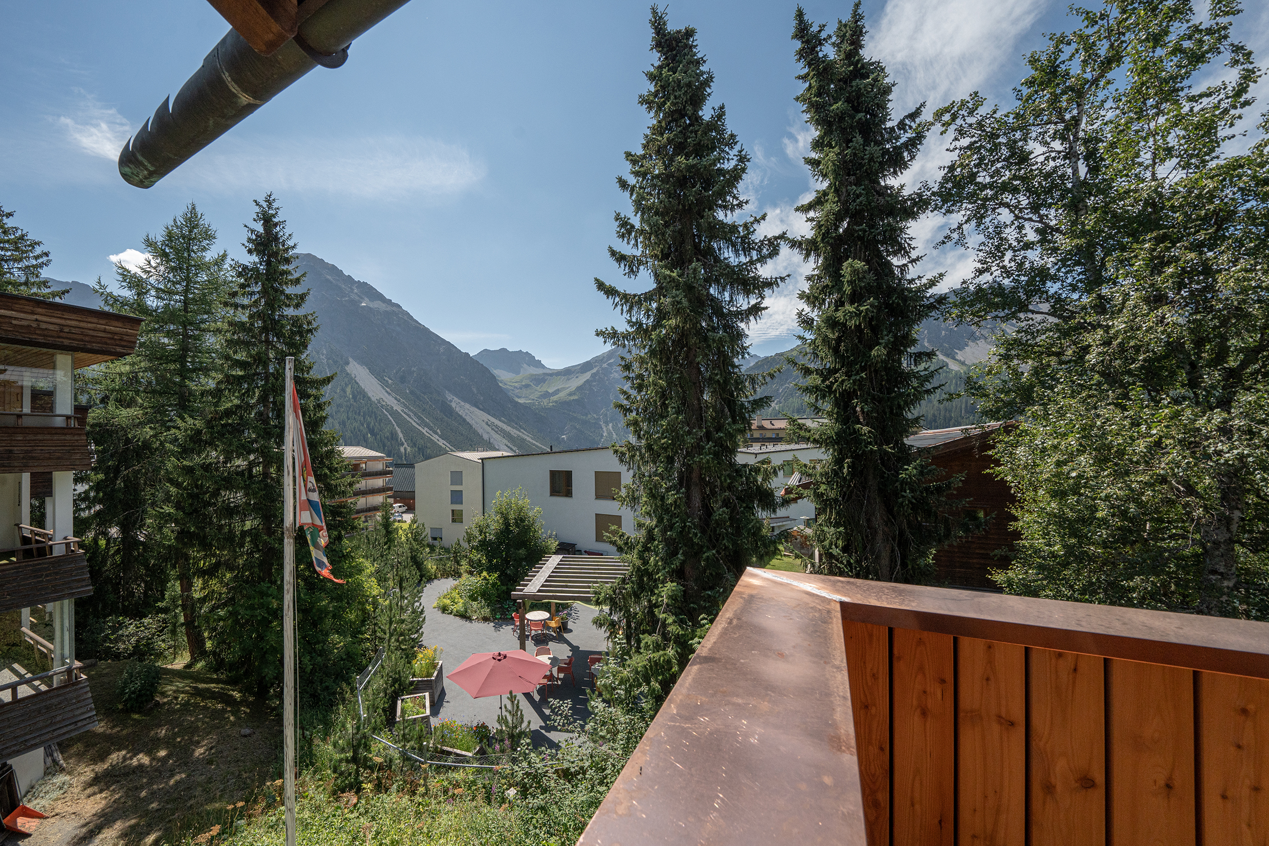 Grabahus_Terrace_04.jpg